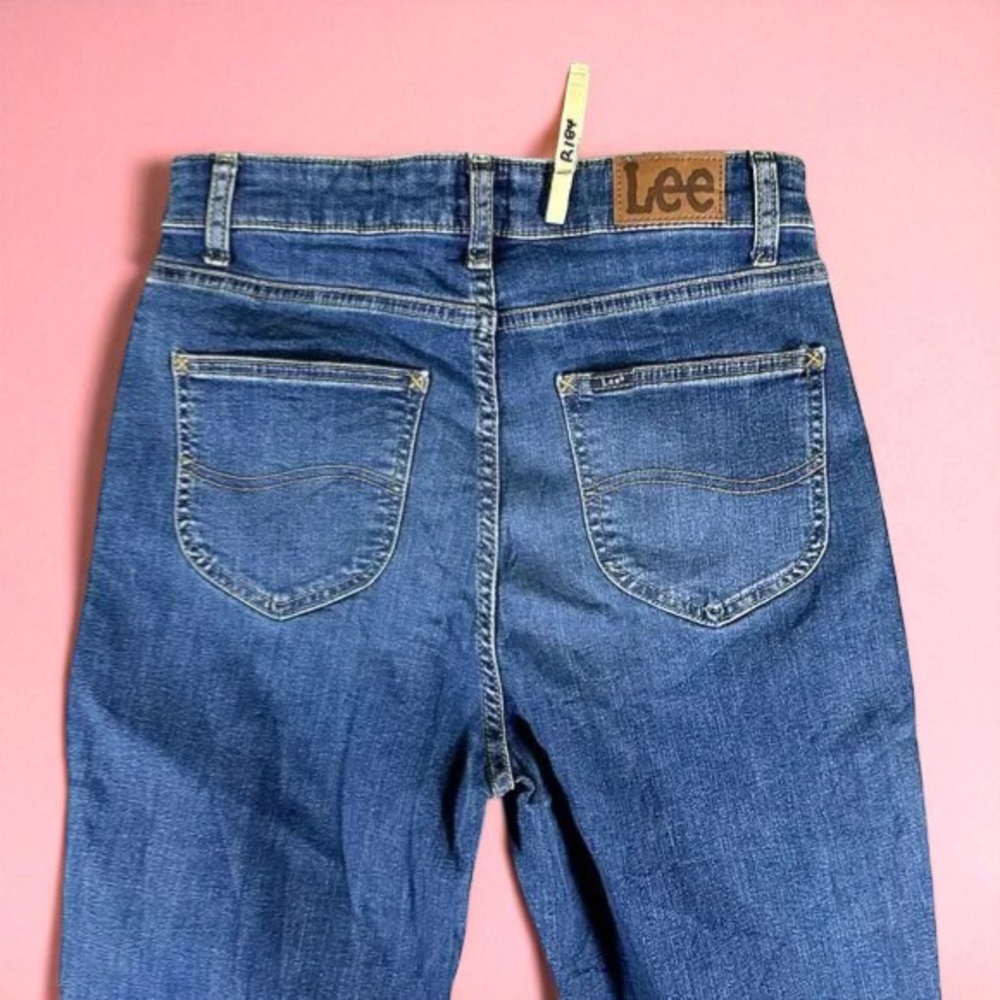 Stylish Blue Flare Women's Jeans - Picture 2 of 9